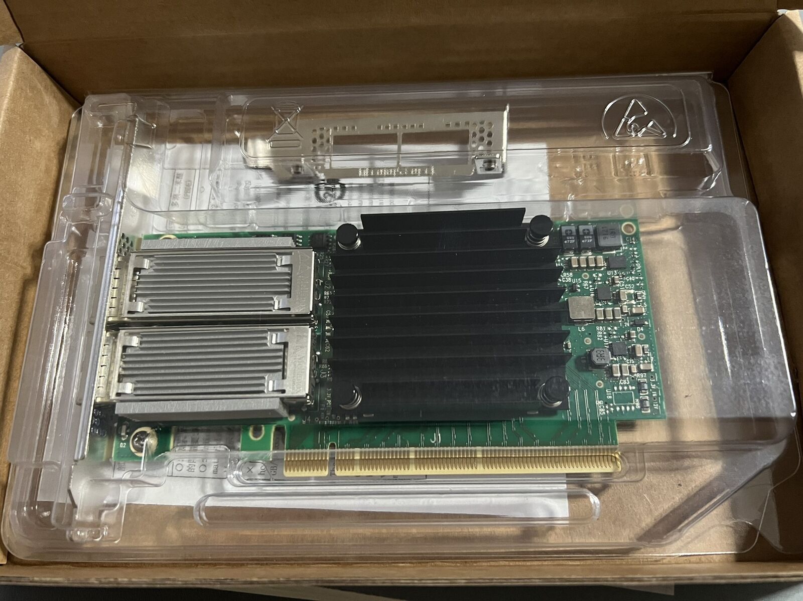 การ์ดเชื่อมต่อเครือข่าย Mellan - 100Gbe Qsfp28 Network Card บทวิจารณ์และราคา